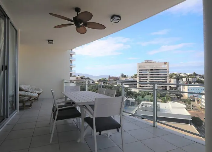 Townsville City Ocean View Apartment